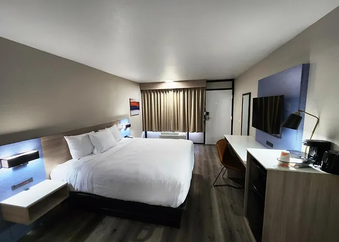 Smart Hotel